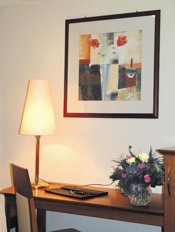 Hotel Promenade Herrsching am Ammersee Bilik gambar