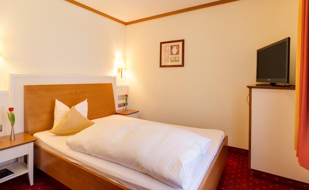 Hotel Promenade Herrsching am Ammersee Luaran gambar
